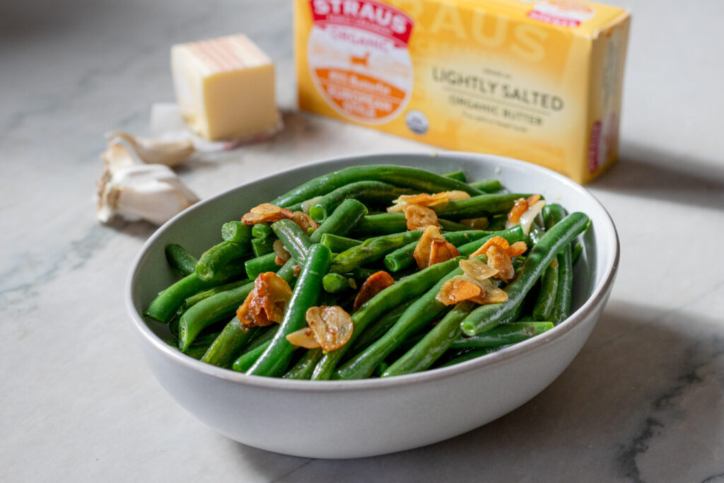 garlicky greenbeans 2.jpg