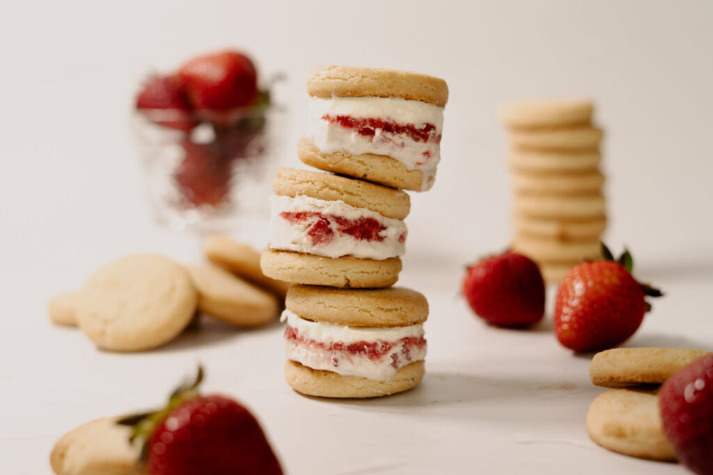 shortbread ice cream sammies 04.jpg